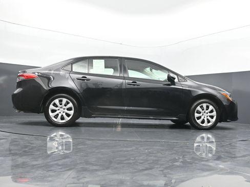 Used 2026 Toyota Corolla LE FWD image 40