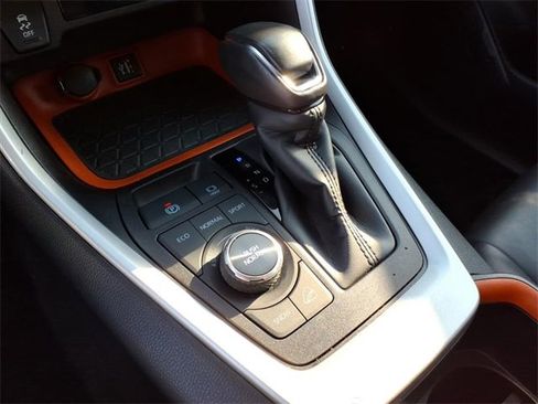 Used 2024 Toyota RAV4 Adventure image 13