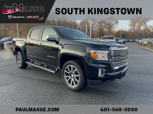 Used 2022 GMC Canyon Denali image 3