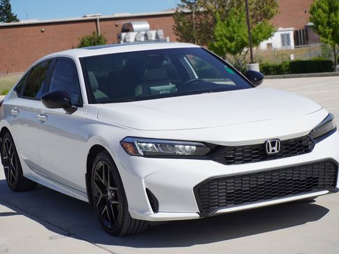 Used 2026 Honda Civic Sport Touring image 8