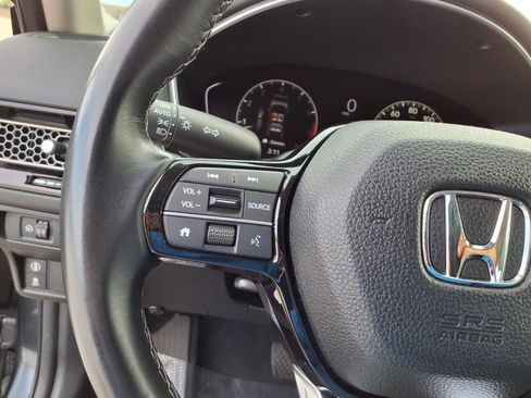 Used 2023 Honda Civic EX-L image 17