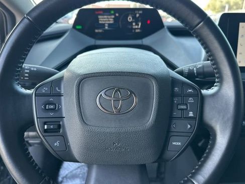 Used 2024 Toyota Prius LE image 29