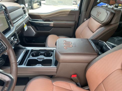 New 2025 Ford F250 King Ranch image 37