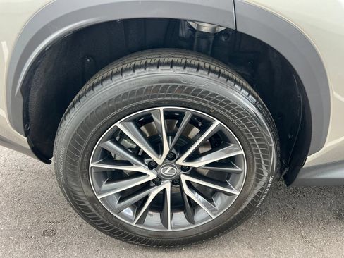 Used 2024 Lexus NX 250 FWD w/ Towing Package (2000 Lbs) image 14