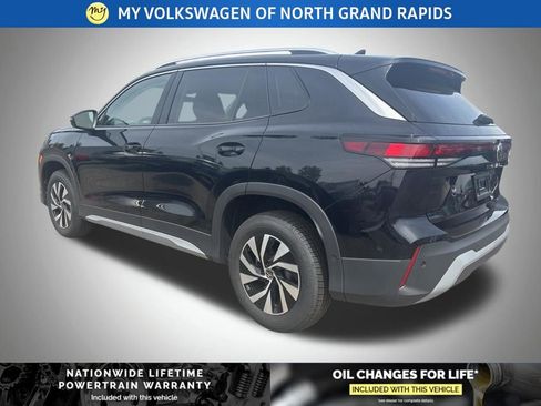 New 2026 Volkswagen Tiguan S AWD/4WD image 8