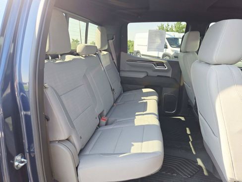 Used 2022 Chevrolet Silverado 1500 RST w/ Convenience Package II AWD/4WD image 15