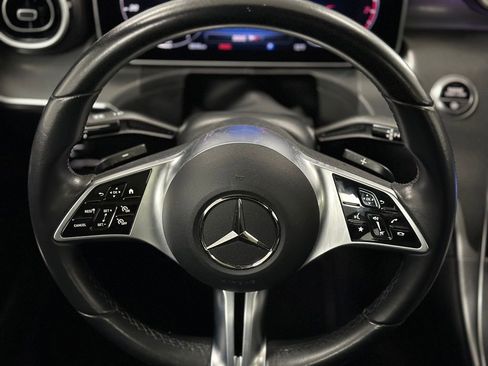 Used 2024 Mercedes-Benz C 300 Sedan image 5