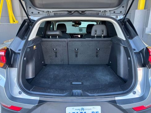 Used 2025 Buick Encore GX Preferred image 27