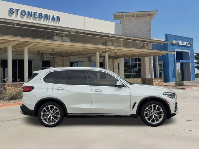 Used 2022 BMW X5 xDrive40i w/ Luxury Seating Package AWD/4WD image 4