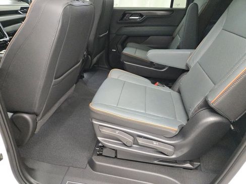 New 2026 GMC Yukon XL AT4 w/ AT4 Premium Package image 23