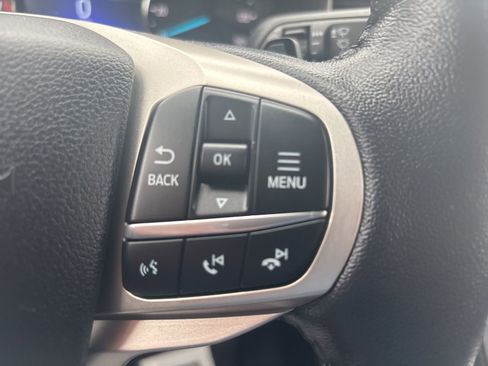 Used 2021 Ford Explorer XLT w/ Equipment Group 202A image 14