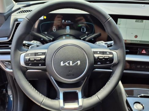 New 2025 Kia Sportage EX w/ EX Premium Package image 19