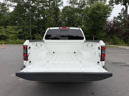 Used 2026 Nissan Frontier S AWD/4WD image 5