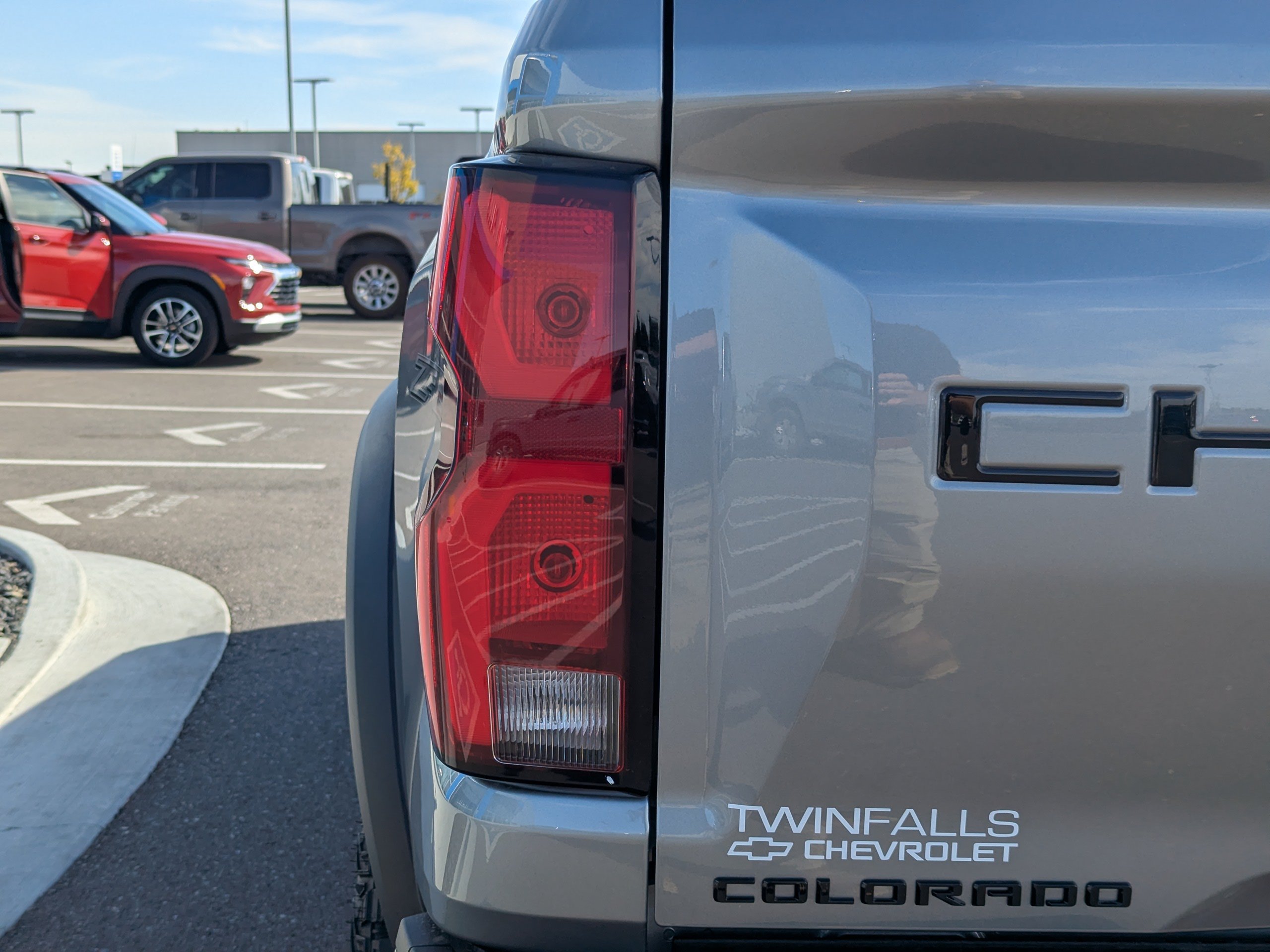 Certified 2026 Chevrolet Colorado ZR2 w/ Technology Package AWD/4WD image 49