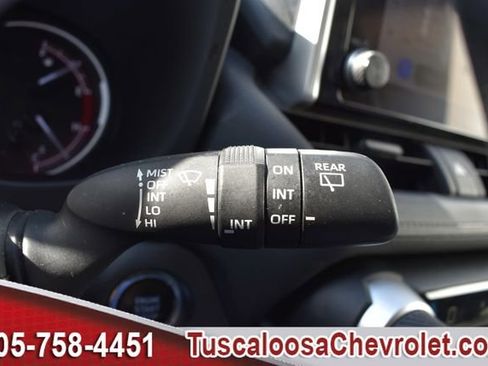 Used 2024 Toyota RAV4 XLE image 29