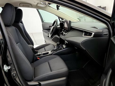 Used 2024 Toyota Corolla LE FWD image 17