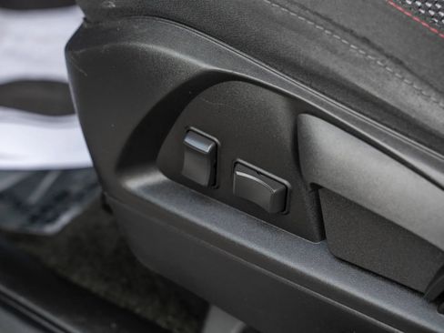 Used 2017 GMC Terrain SLE image 15