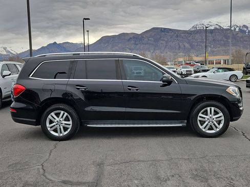 Used 2015 Mercedes-Benz GL 450 GL 450 image 2