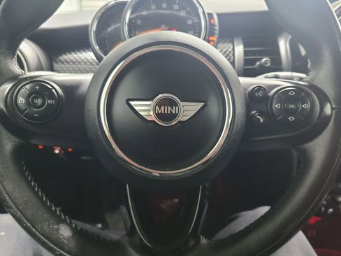 Used 2015 MINI Cooper S image 27