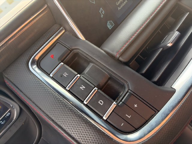 Used 2023 Chevrolet Tahoe RST AWD/4WD image 24