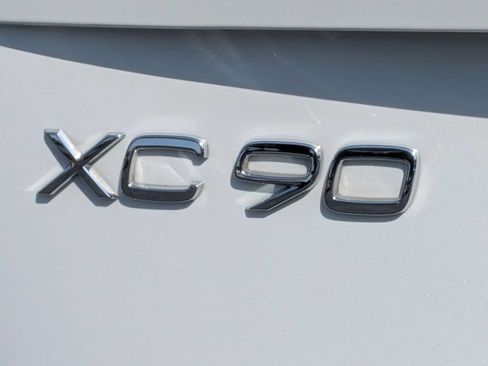 Used 2023 Volvo XC90 B6 Ultimate w/ Protection Package Premier AWD/4WD image 10