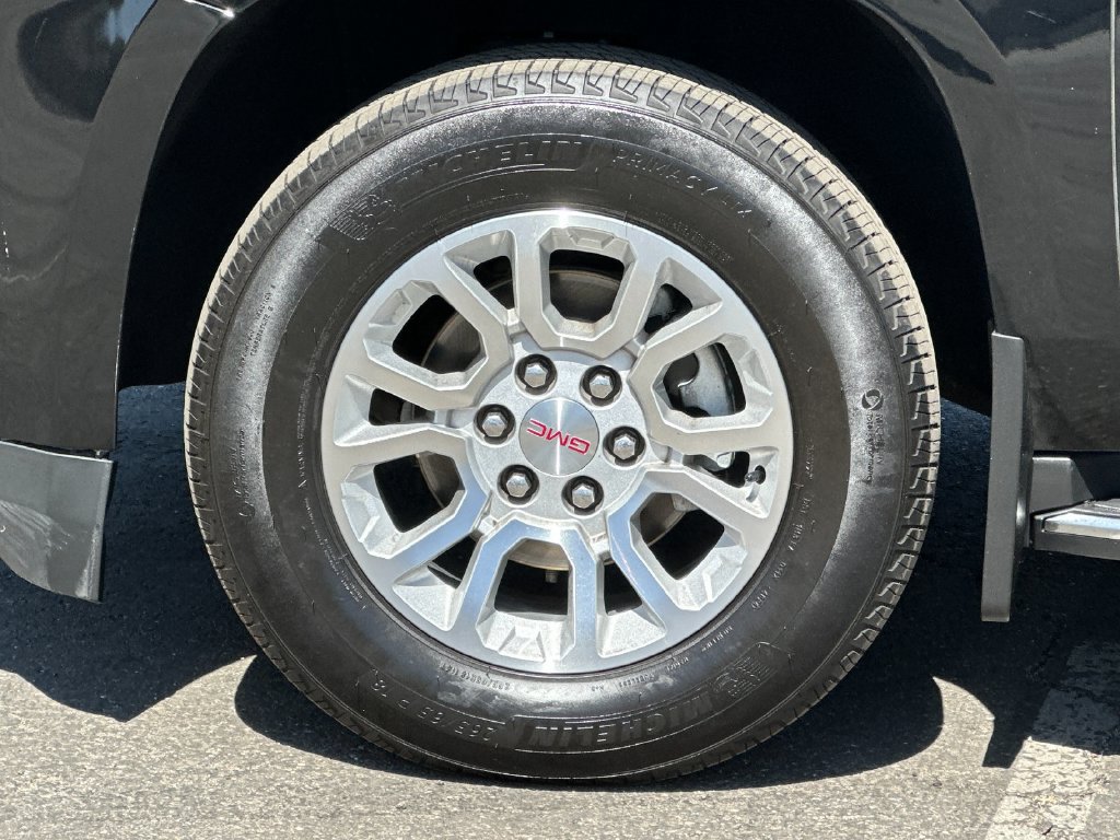 Used 2018 GMC Yukon XL SLT RWD image 25