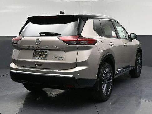 New 2026 Nissan Rogue Platinum w/ Platinum Premium Package image 4