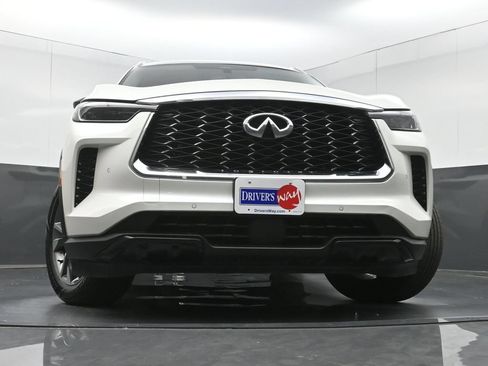 Used 2023 INFINITI QX60 Luxe FWD image 29