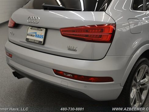 Used 2018 Audi Q3 2.0T Premium Plus w/ Premium Plus Package AWD/4WD image 42