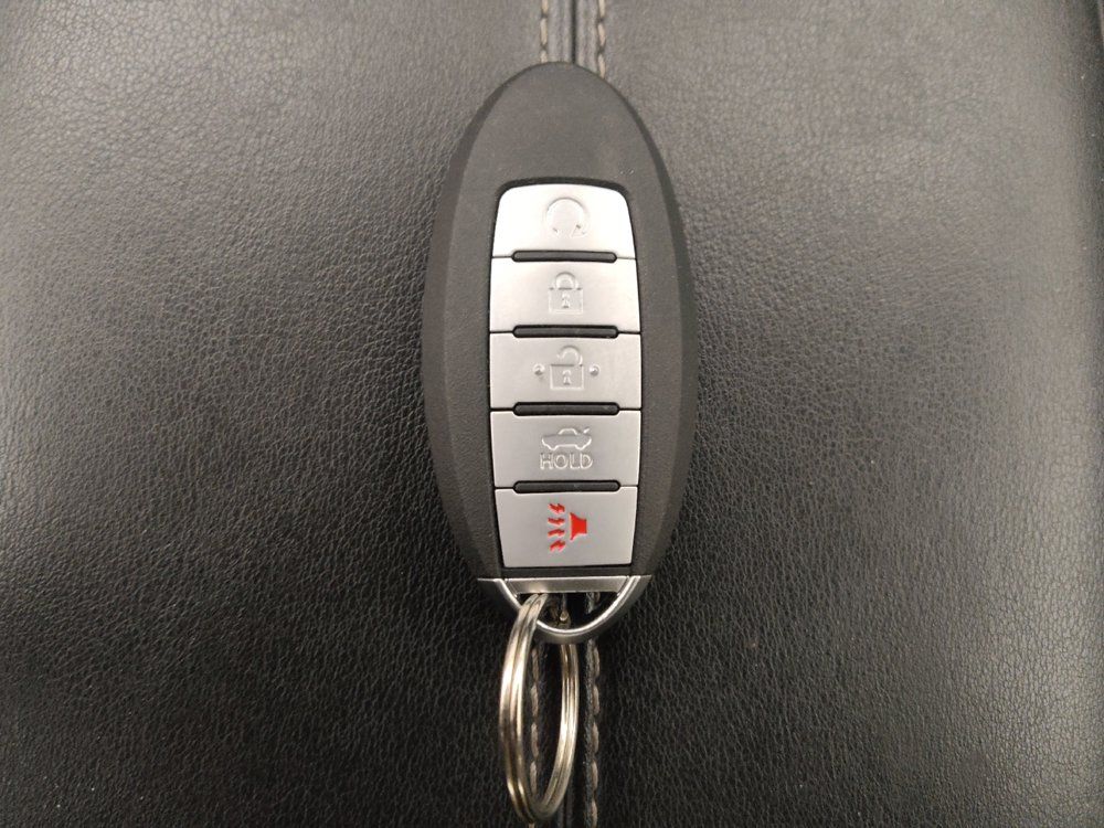 Used 2025 Nissan Altima 2.5 SV FWD image 32
