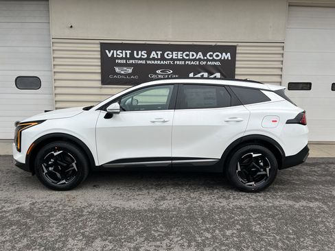 New 2026 Kia Sportage EX w/ EX Panoramic Sunroof Package image 6