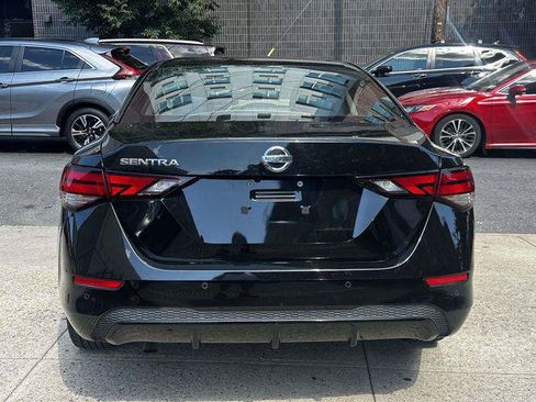 Used 2021 Nissan Sentra S FWD image 4