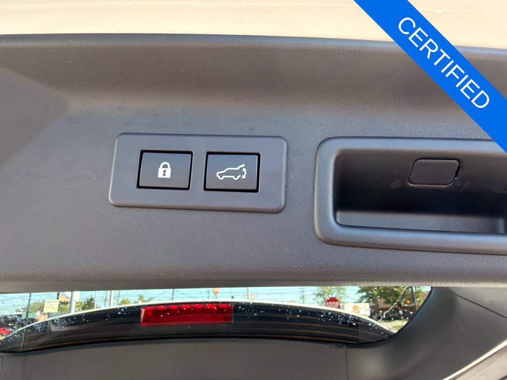 Certified 2025 Subaru Forester Premium AWD/4WD image 31