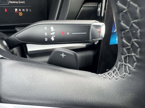 Used 2025 GMC Terrain Elevation image 30