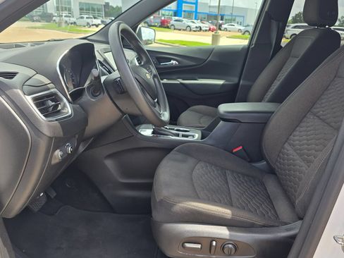 Used 2019 Chevrolet Equinox LT FWD image 20