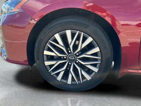 Certified 2023 Nissan Altima 2.5 SV image 14