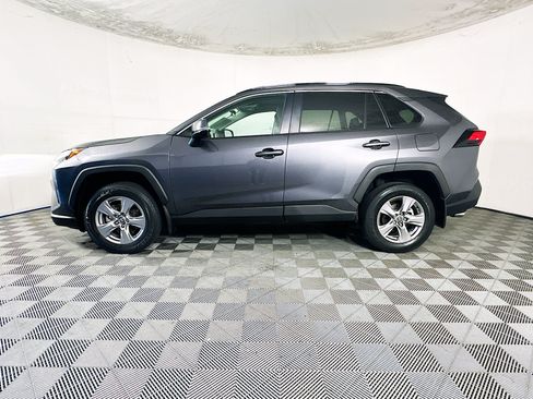 Used 2024 Toyota RAV4 XLE w/ Convenience Package FWD image 6