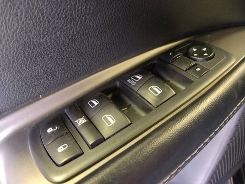 Used 2020 Dodge Journey Crossroad FWD image 27
