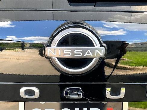 Certified 2023 Nissan Rogue SV AWD/4WD image 30