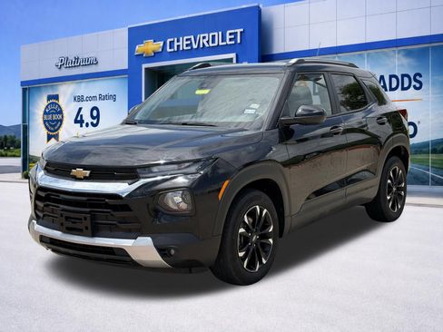 Used 2023 Chevrolet TrailBlazer LT FWD image 3