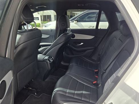 Used 2020 Mercedes-Benz GLC 300 image 13