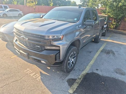 Used 2019 Chevrolet Silverado 1500 LT Trail Boss AWD/4WD image 5