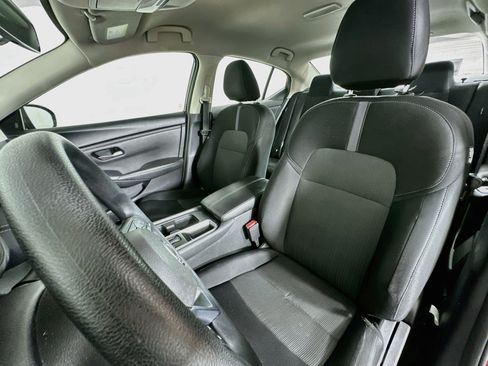 Used 2024 Nissan Sentra SV FWD image 19