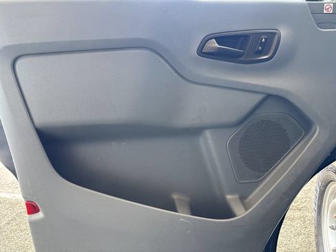 Used 2019 Ford Transit 250 148 High Roof Extended RWD image 10