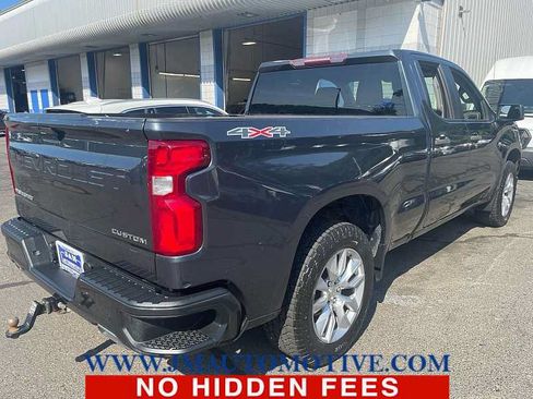 Used 2019 Chevrolet Silverado 1500 Custom w/ Custom Convenience Package AWD/4WD image 3
