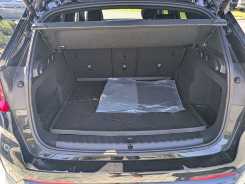 Used 2025 BMW X1 xDrive28i w/ Convenience Package image 12