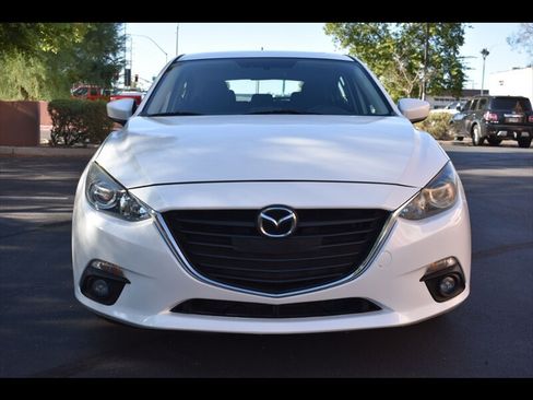 Used 2016 MAZDA MAZDA3 i Touring FWD image 8