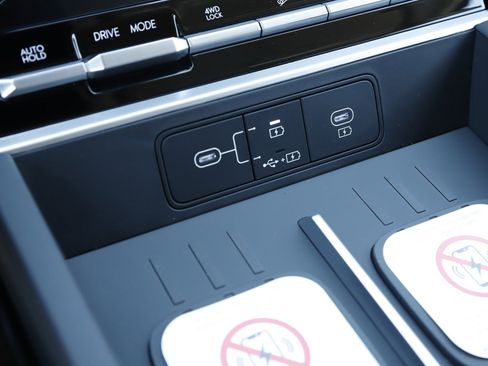 New 2026 Hyundai Santa Fe SE image 25