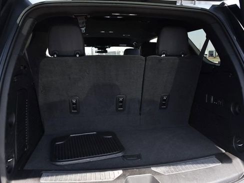 Used 2024 Chevrolet Tahoe Premier image 25