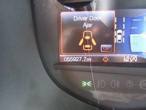 Used 2024 Ford Edge SEL AWD/4WD image 21